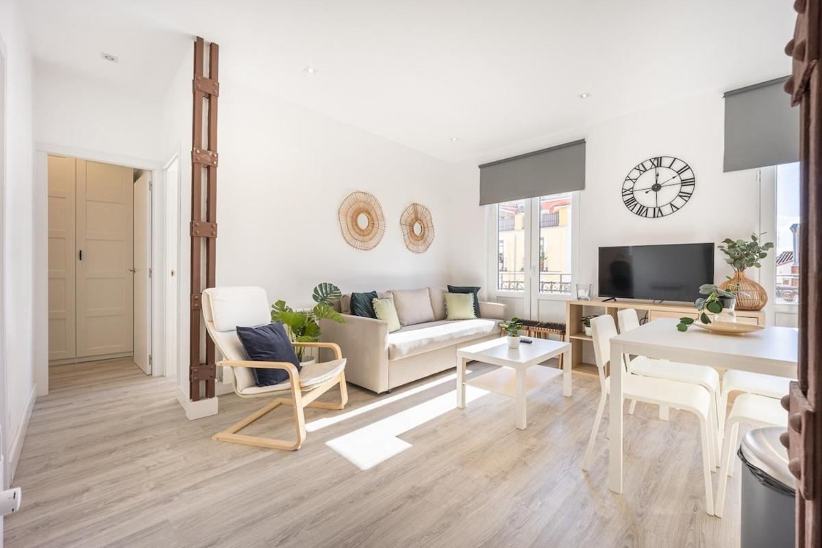 Apartamento Con Vistas En Lavapies Daire Madrid Dış mekan fotoğraf