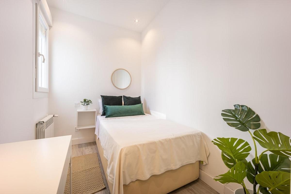 Apartamento Con Vistas En Lavapies Daire Madrid Dış mekan fotoğraf
