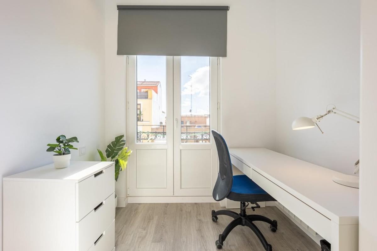 Apartamento Con Vistas En Lavapies Daire Madrid Dış mekan fotoğraf
