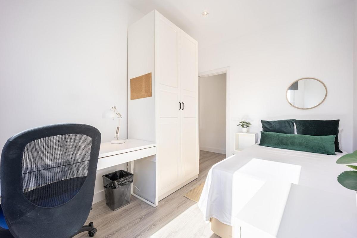 Apartamento Con Vistas En Lavapies Daire Madrid Dış mekan fotoğraf